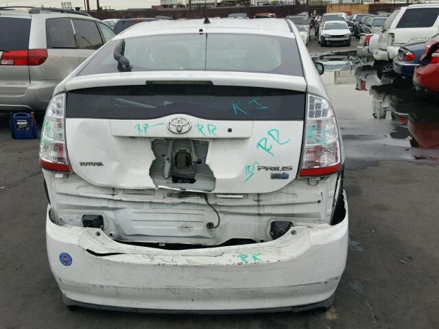 JTDKB20U977582117 - 2007 TOYOTA PRIUS WHITE photo 9