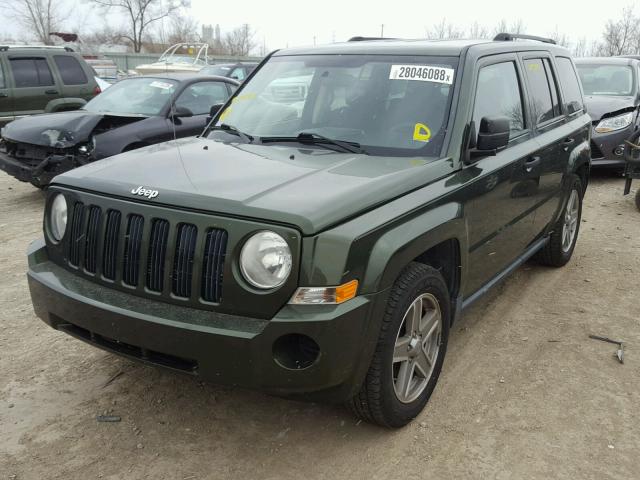 1J8FF28W58D698924 - 2008 JEEP PATRIOT SP GREEN photo 2