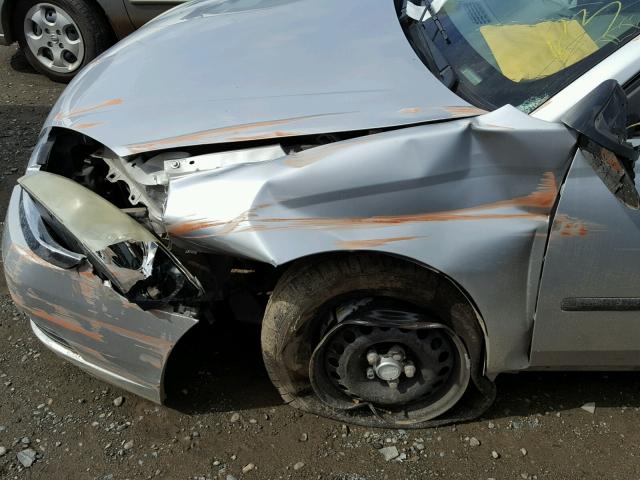 1G1ZS52F05F271430 - 2005 CHEVROLET MALIBU SILVER photo 9