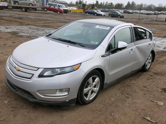 1G1RD6E48CU112593 - 2012 CHEVROLET VOLT SILVER photo 2