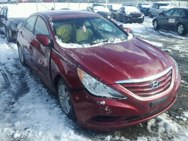 5NPEB4AC6DH756635 - 2013 HYUNDAI SONATA GLS RED photo 1