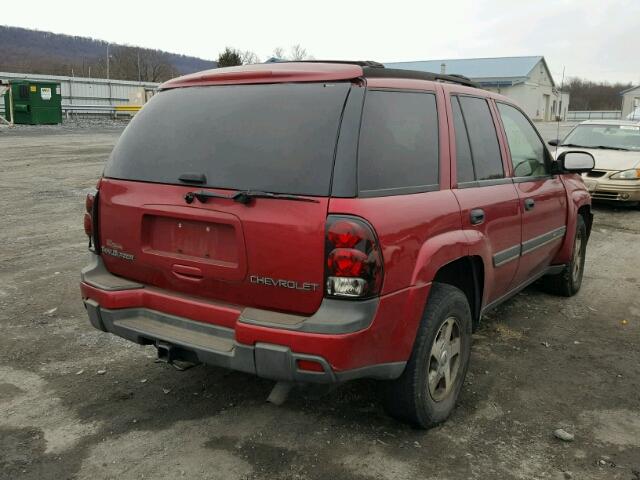 1GNDT13S922329516 - 2002 CHEVROLET TRAILBLAZE BURGUNDY photo 4