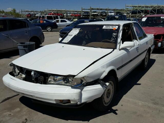 4T1VV22E9LU013379 - 1990 TOYOTA CAMRY LE WHITE photo 2