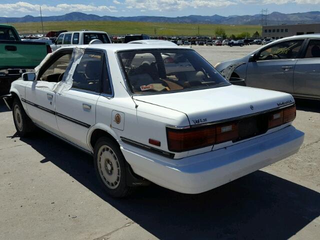 4T1VV22E9LU013379 - 1990 TOYOTA CAMRY LE WHITE photo 3