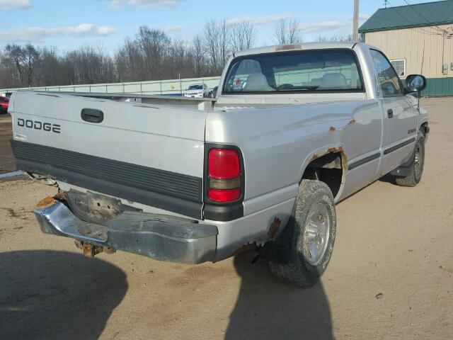 1B7HC16Y0WS553015 - 1998 DODGE RAM 1500 SILVER photo 4