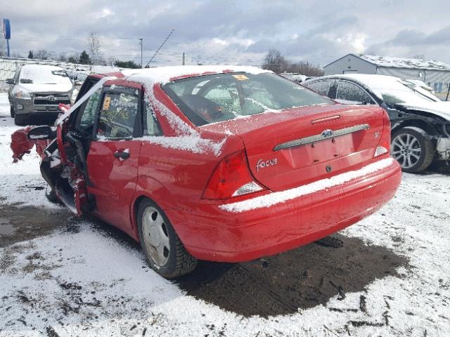 1FAFP34P2YW215988 - 2000 FORD FOCUS SE RED photo 3