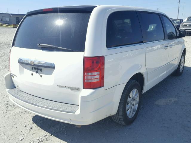 2A8HR44E19R520760 - 2009 CHRYSLER TOWN & COU WHITE photo 4