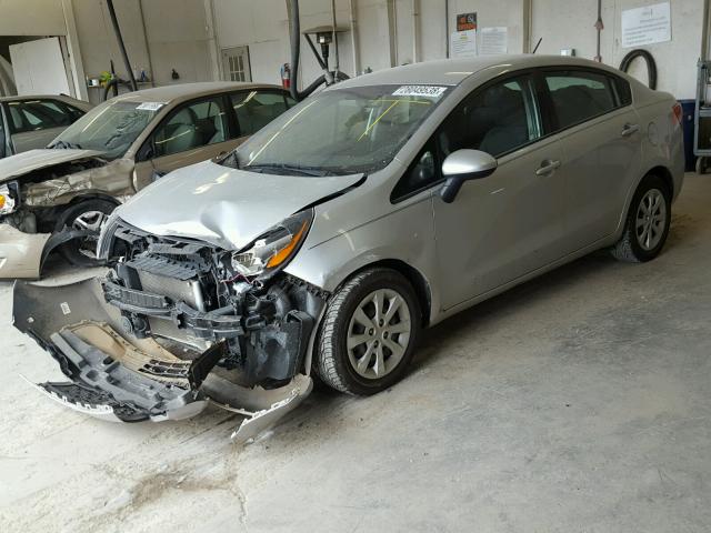 KNADM4A33E6329038 - 2014 KIA RIO LX SILVER photo 2