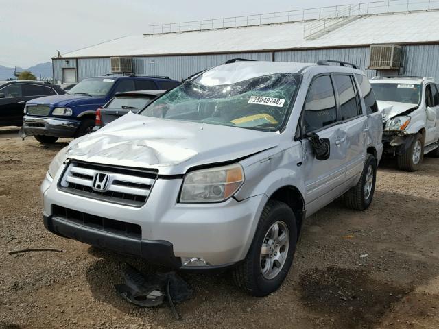 5FNYF284X8B010472 - 2008 HONDA PILOT EX SILVER photo 2