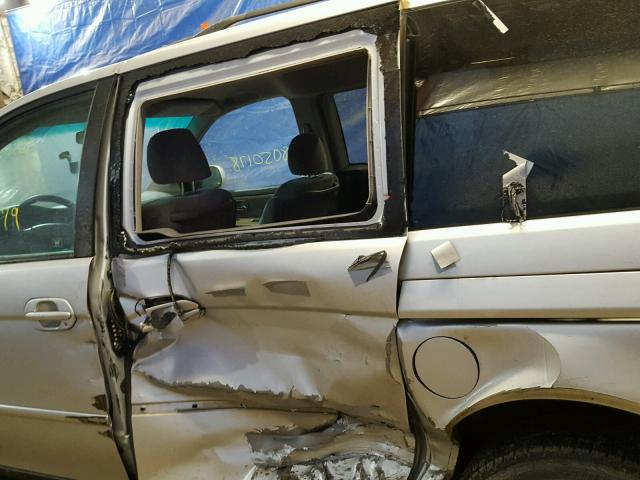 5FNRL18682B023818 - 2002 HONDA ODYSSEY EX SILVER photo 9