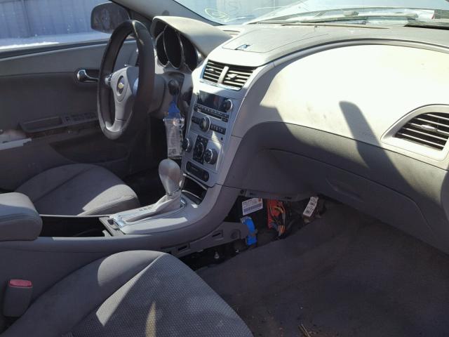 1G1ZG57N384184736 - 2008 CHEVROLET MALIBU LS Gümüş foto 5