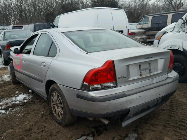 YV1RS61T942406876 - 2004 VOLVO S60 SILVER photo 3