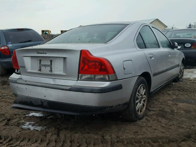 YV1RS61T942406876 - 2004 VOLVO S60 SILVER photo 4