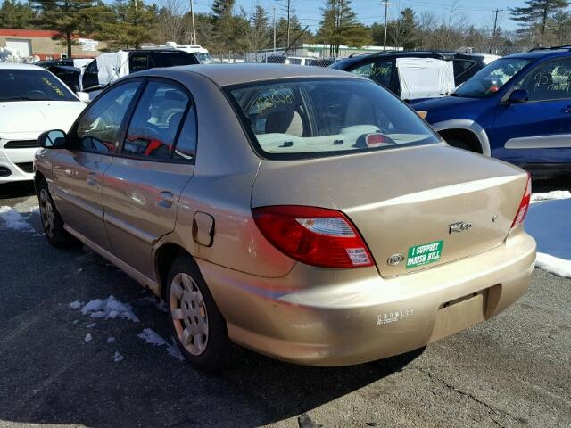 KNADC123X26093922 - 2002 KIA RIO BEIGE photo 3