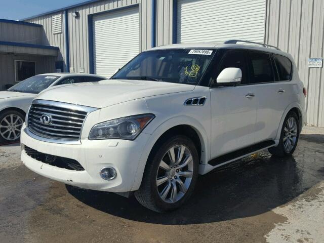 JN8AZ2NF7D9530832 - 2013 INFINITI QX56 WHITE photo 2