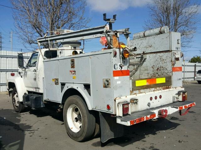 1FDMF60H0JVA26722 - 1988 FORD F600 Blanco foto 3