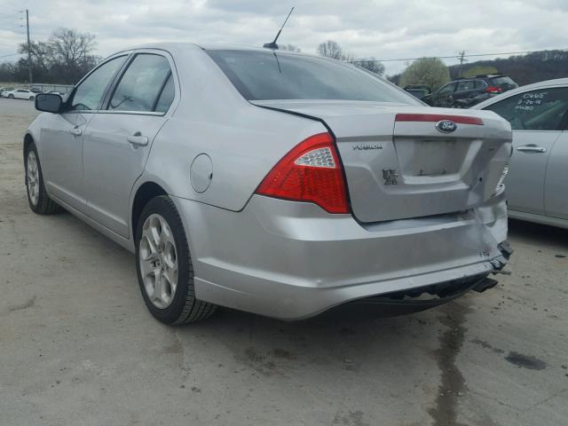 3FAHP0HA5BR309757 - 2011 FORD FUSION SE SILVER photo 3