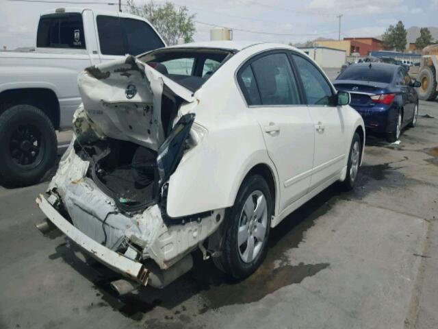 1N4AL21E88C125796 - 2008 NISSAN ALTIMA 2.5 WHITE photo 4