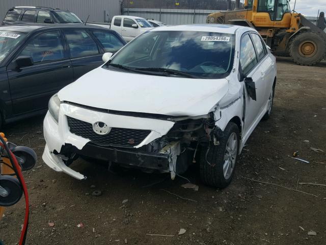 2T1BU4EEXAC358982 - 2010 TOYOTA COROLLA BA WHITE photo 2