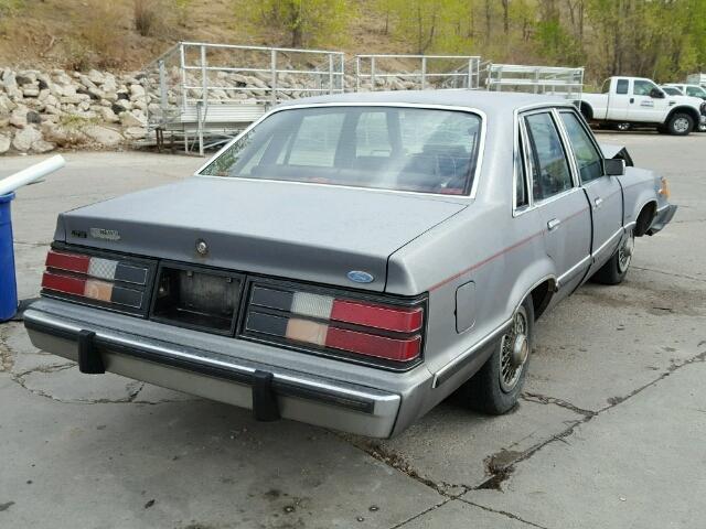 1FABP3935DG229540 - 1983 FORD LTD GRAY photo 4