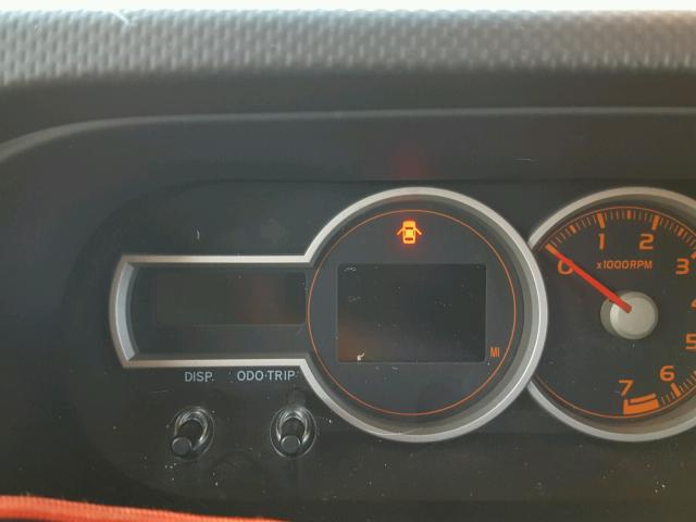 JTLZE4FE8B1129236 - 2011 TOYOTA SCION XB WHITE photo 8