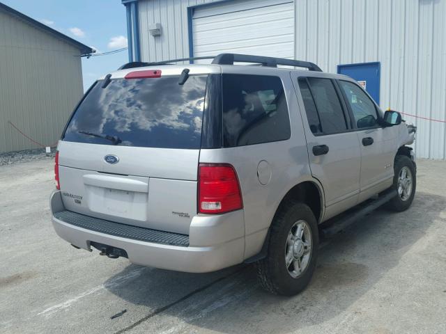 1FMZU73E45UC03707 - 2005 FORD EXPLORER X SILVER photo 4