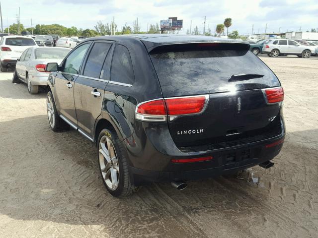 2LMDJ6JK8DBL26005 - 2013 LINCOLN MKX BLACK photo 3