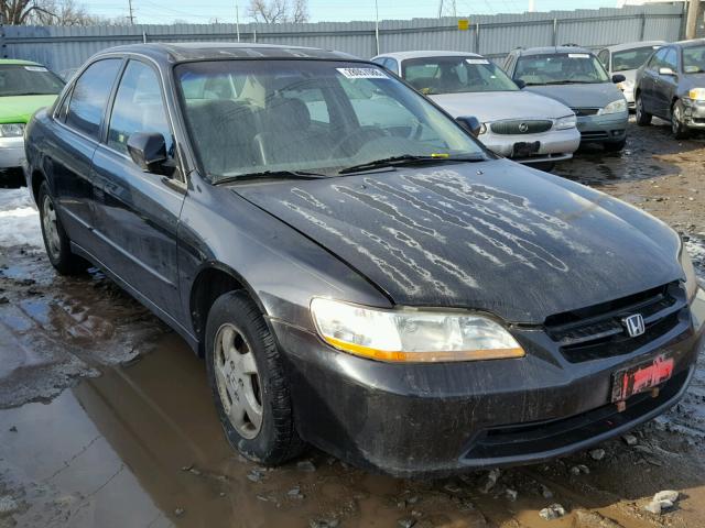 1HGCG5652XA000824 - 1999 HONDA ACCORD EX BLACK photo 1