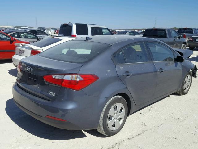 KNAFK4A69G5576582 - 2016 KIA FORTE LX GRAY photo 4