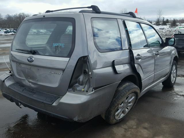 JF1SG65616H757140 - 2006 SUBARU FORESTER 2 GRAY photo 4