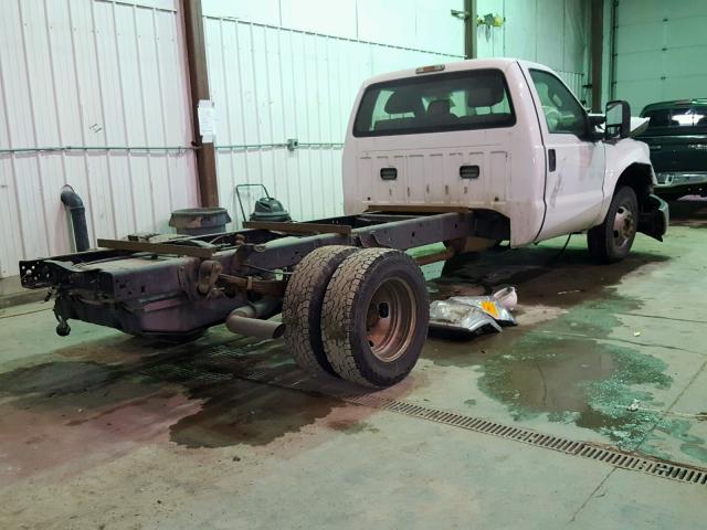 1FDRF3G66CEC37774 - 2012 FORD F350 SUPER WHITE photo 4