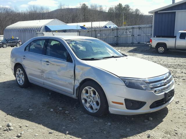 3FAHP0HA2AR332847 - 2010 FORD FUSION SE SILVER photo 1