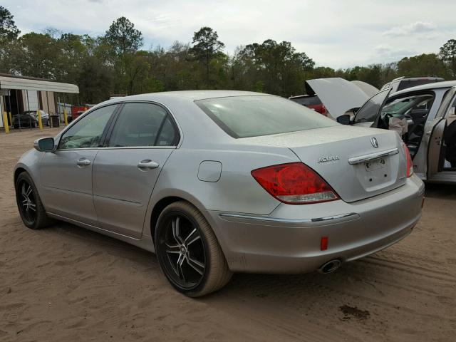 JH4KB16657C001995 - 2007 ACURA RL SILVER photo 3