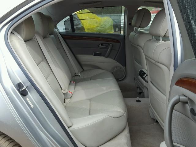 JH4KB16657C001995 - 2007 ACURA RL SILVER photo 6