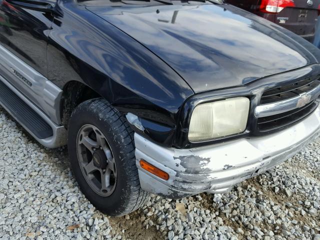 2CNBE634316946576 - 2001 CHEVROLET TRACKER LT BLACK photo 9