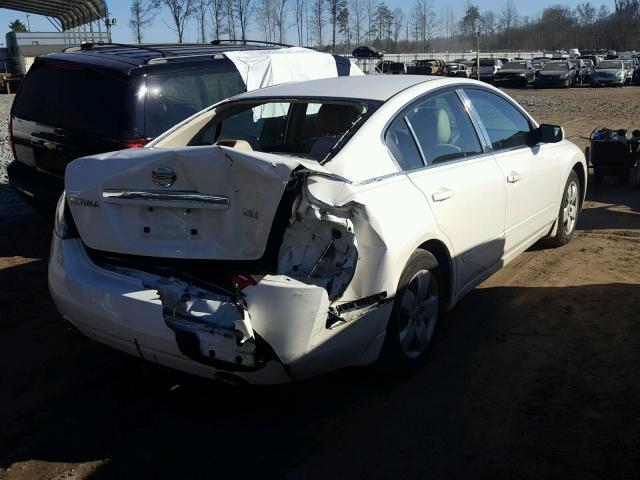 1N4AL21E08N448504 - 2008 NISSAN ALTIMA 2.5 WHITE photo 4