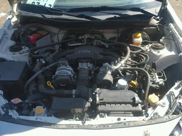 JF1ZNAA10F8703507 - 2015 TOYOTA SCION FR-S 白色 照片 7