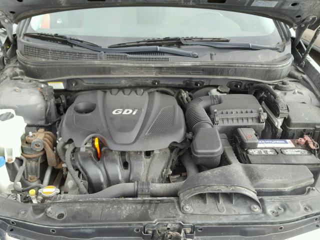 5NPEC4AC1BH228091 - 2011 HYUNDAI SONATA SE GRAY photo 7