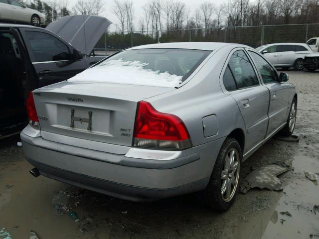 YV1RH592X52456353 - 2005 VOLVO S60 2.5T SILVER photo 4