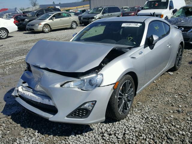 JF1ZNAA19E9700338 - 2014 TOYOTA SCION FR-S ვერცხლისფერი ფოტო 2