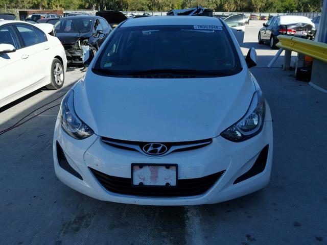 5NPDH4AE2EH467569 - 2014 HYUNDAI ELANTRA SE WHITE photo 9