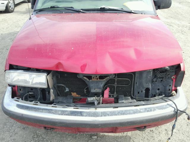 1GNDT13W9Y2251542 - 2000 CHEVROLET BLAZER RED photo 9