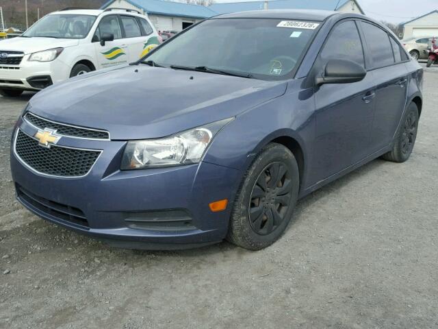 1G1PA5SG7D7285790 - 2013 CHEVROLET CRUZE LS BLUE photo 2