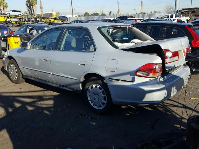 1HGCG66522A106012 - 2002 HONDA ACCORD LX GRAY photo 3