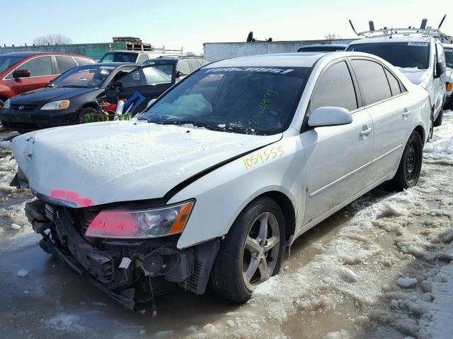 5NPEU46F27H284550 - 2007 HYUNDAI SONATA SE WHITE photo 2