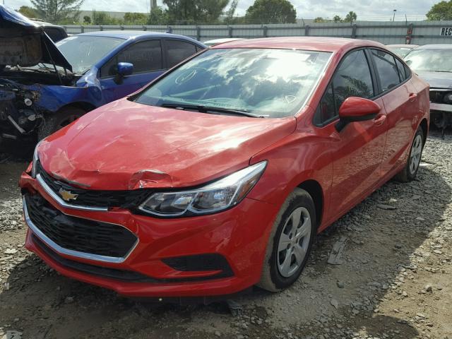 1G1BC5SM2H7230275 - 2017 CHEVROLET CRUZE LS RED photo 2