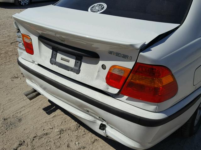 WBAET37485NJ89446 - 2005 BMW 325 I WHITE photo 9