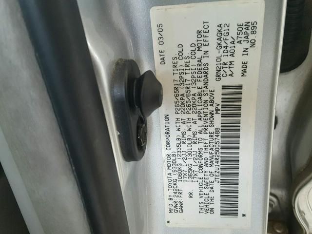 JTEZU14R250057488 - 2005 TOYOTA 4RUNNER SR SILVER photo 10