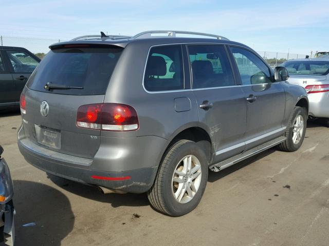 WVGBF7A9XAD002468 - 2010 VOLKSWAGEN TOUAREG V6 GRAY photo 4