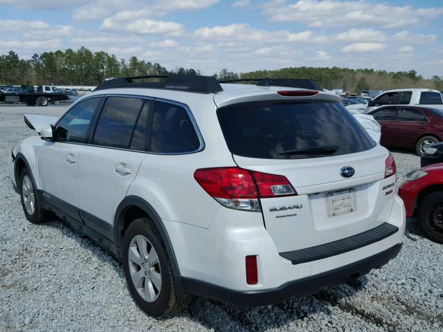 4S4BRDLC9B2319489 - 2011 SUBARU OUTBACK 3. WHITE photo 3